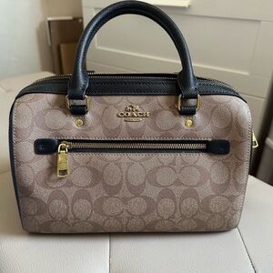 Listing for @ms_mich3181 brown/black bag